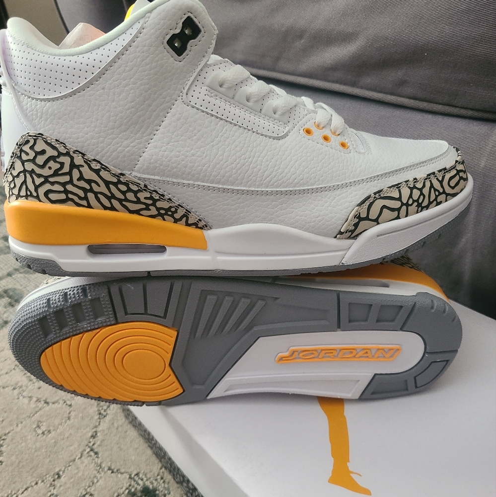 Air jordan lll #3 white and yellow mens 9 1/2